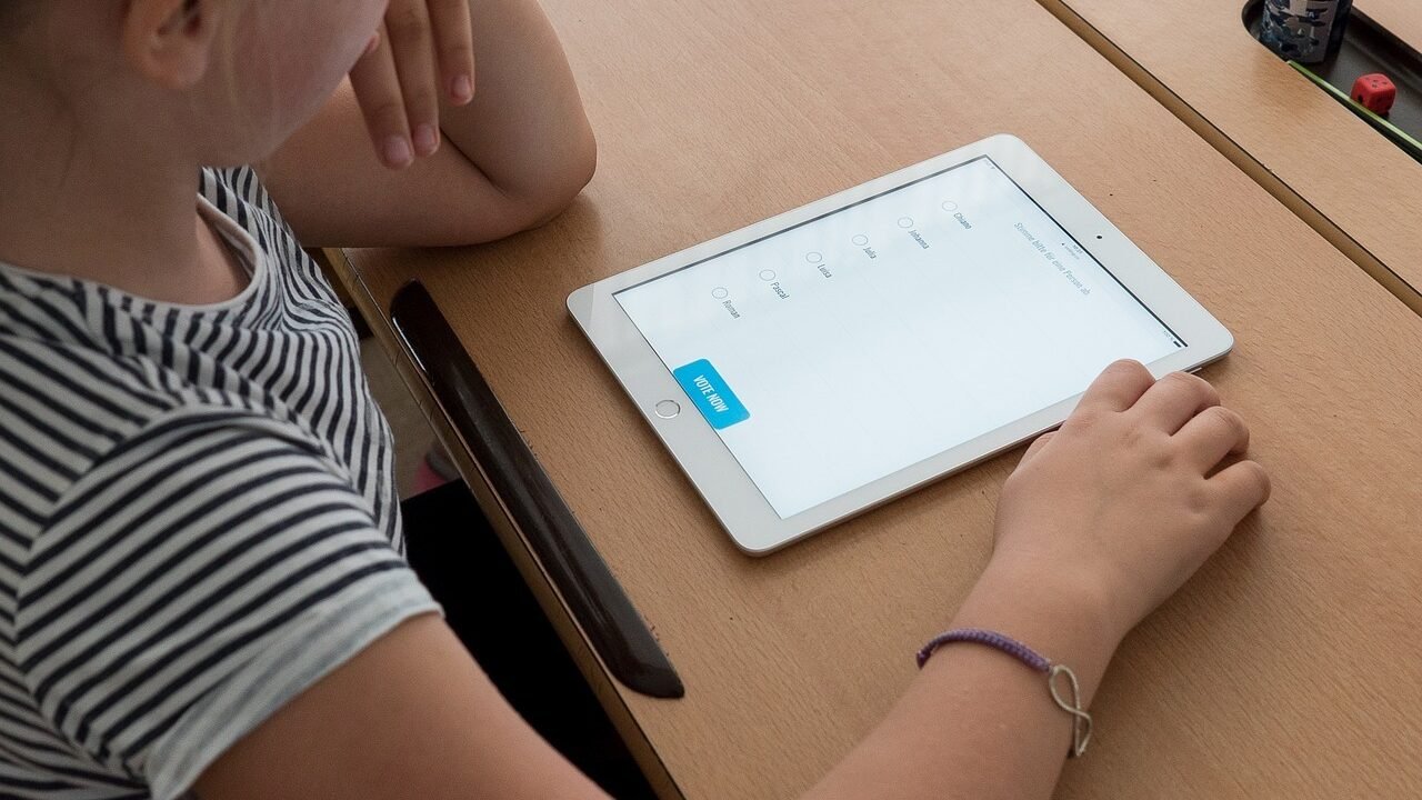 O Papel da Leitura na Escola e a Revolução Digital