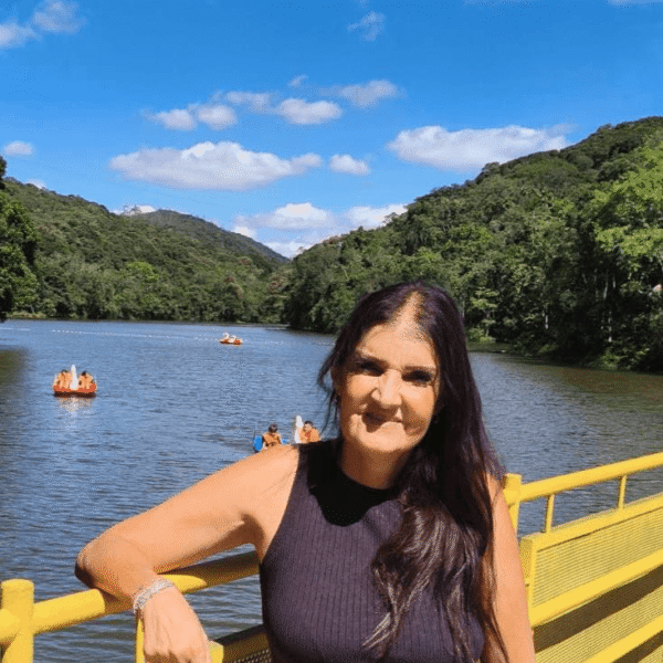 Cláudia Baptista